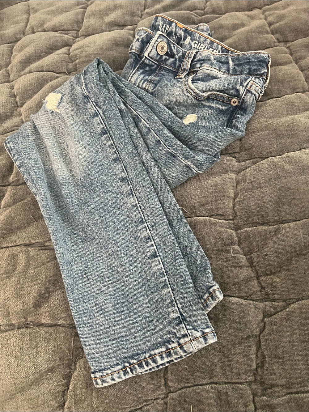 GAP High-Rise Light Blue Distressed Girl’s Jeans